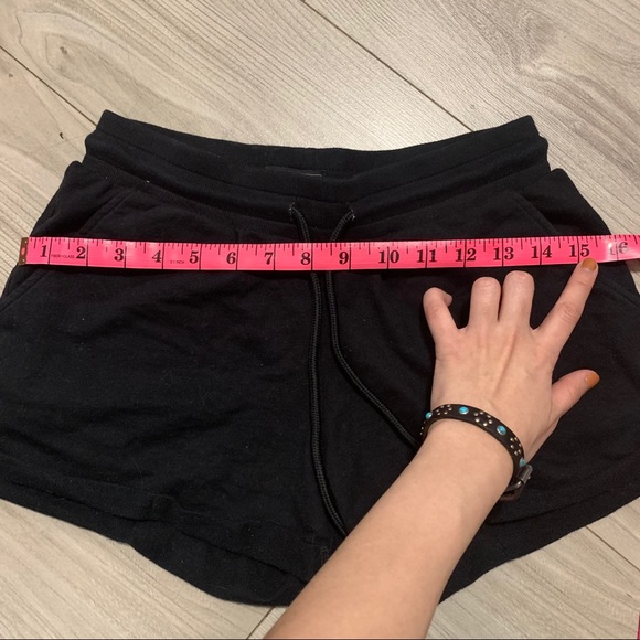 Lounge Shorts - Picture 5 of 7